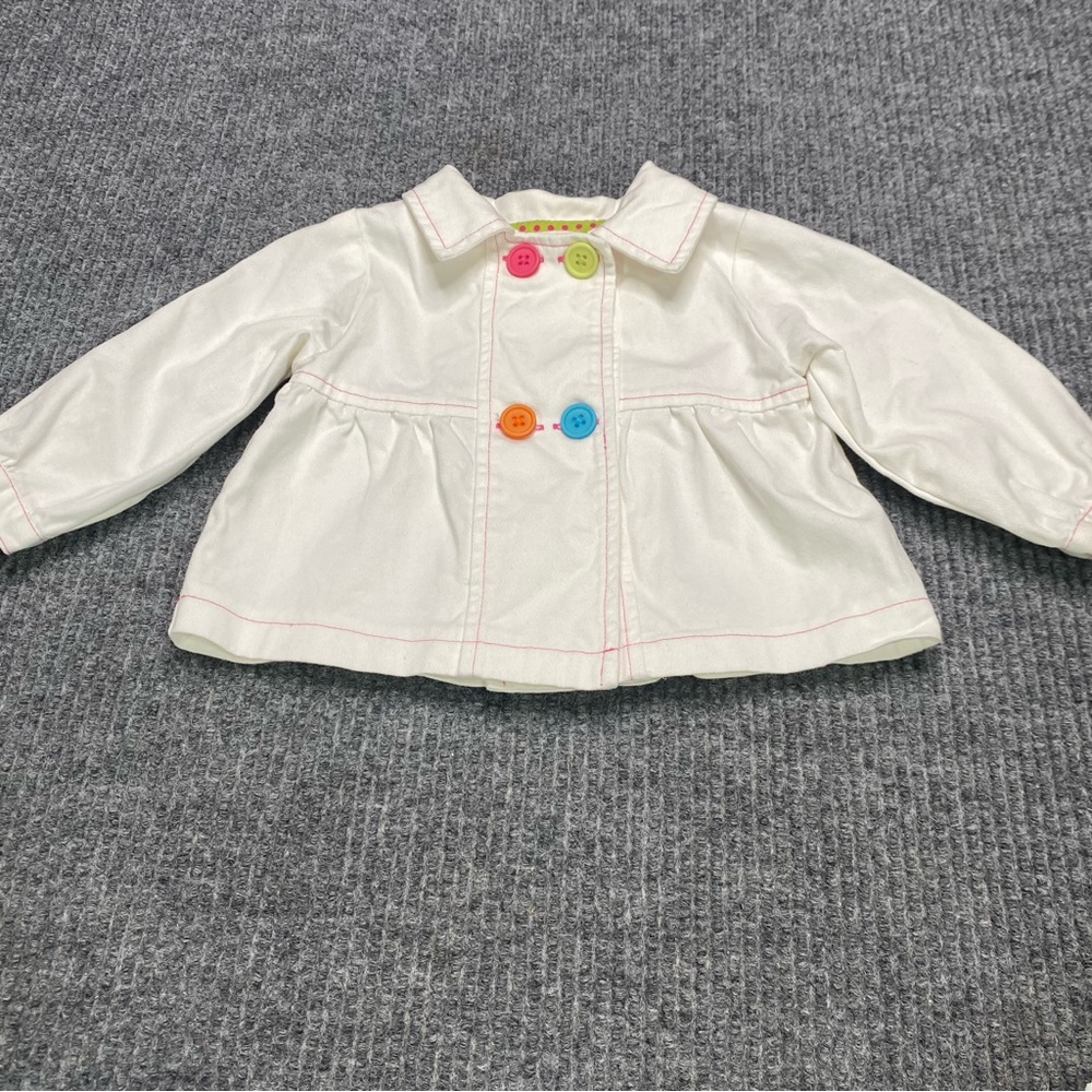 Beluga New York White Coat with Buttons Size 18 Months